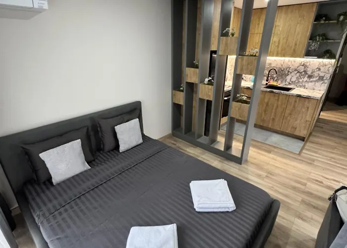 July * Βέλινγκραντ